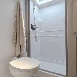 2025 Avenue 23ML Interior