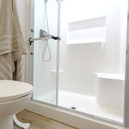 2025 Avenue 38DBL Interior