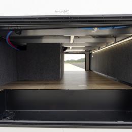 2025 Avenue 38DBL Interior