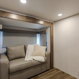2025 Avenue 37MBR Interior