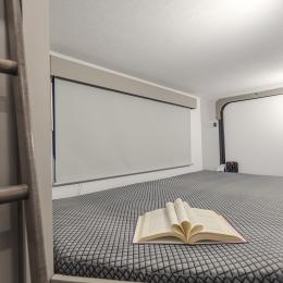 2025 Avenue 28BH Interior
