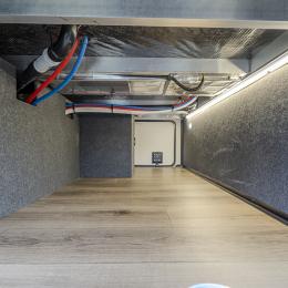 2025 Avenue 28BH Interior