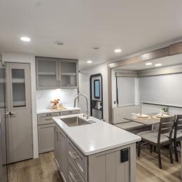 2025 Avenue 333BH Interior