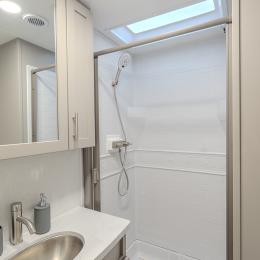 2025 Avenue 333BH Interior
