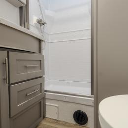 2025 Avenue 333BH Interior