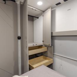 2025 Avenue 333BH Interior