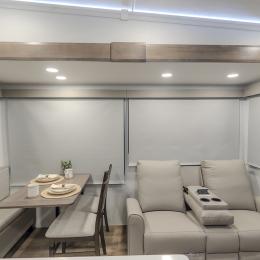 2025 39MBR Interior
