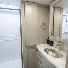 2026 Avenue 30BH Interior