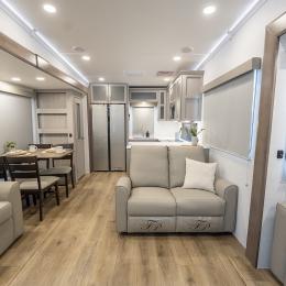 2026 Avenue 35RKS Interior