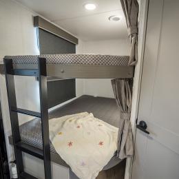 2026 Delta 281BH Interior