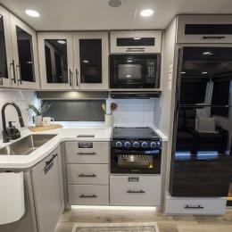 2026 Delta 281BH Interior