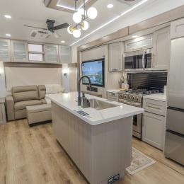 2026 Paradigm 310RL Interior