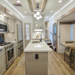 2026 Paradigm 310RL Interior
