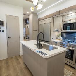 2026 Paradigm 385FL Interior