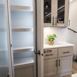 2026 Valor 36V11 Interior