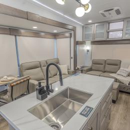 2026 Paradigm 295MK Interior
