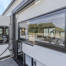 2026 Paradigm 338SP Interior