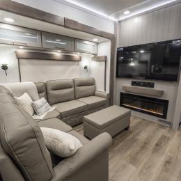 2026 Paradigm 312RK Interior