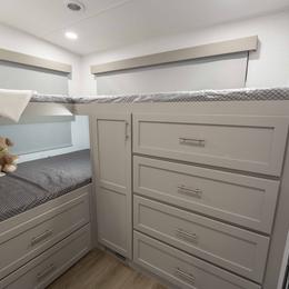 2026 Avenue 29BH Interior