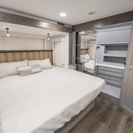 2026 Paradigm 395DS Interior