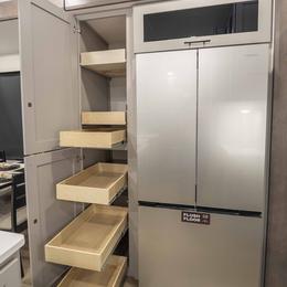 2026 Valor 37V11 Kitchen View 6