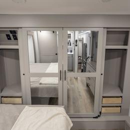 2026 Valor 37V11 Bedroom View 5