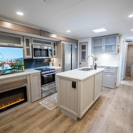 2026 Avenue 332RL Interior