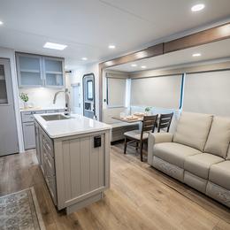 2026 Avenue 332RL Interior