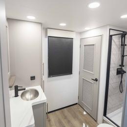 Benchmark 44LFT Interior