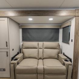 2026 Delta ML206 Interior