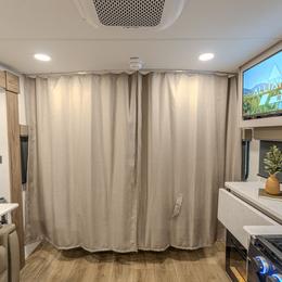 2026 Delta ML206 Interior